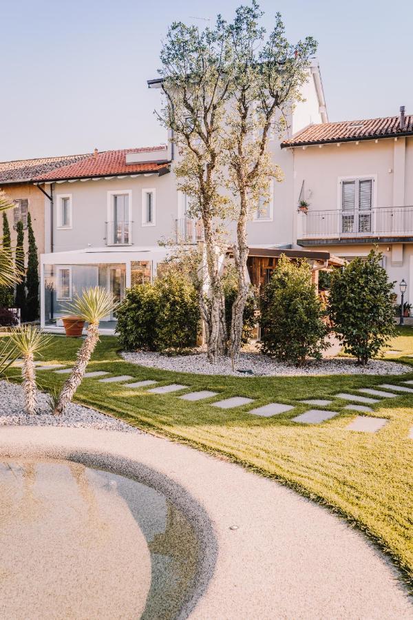 Gruppo Luxe Domus Vigevano Exterior foto